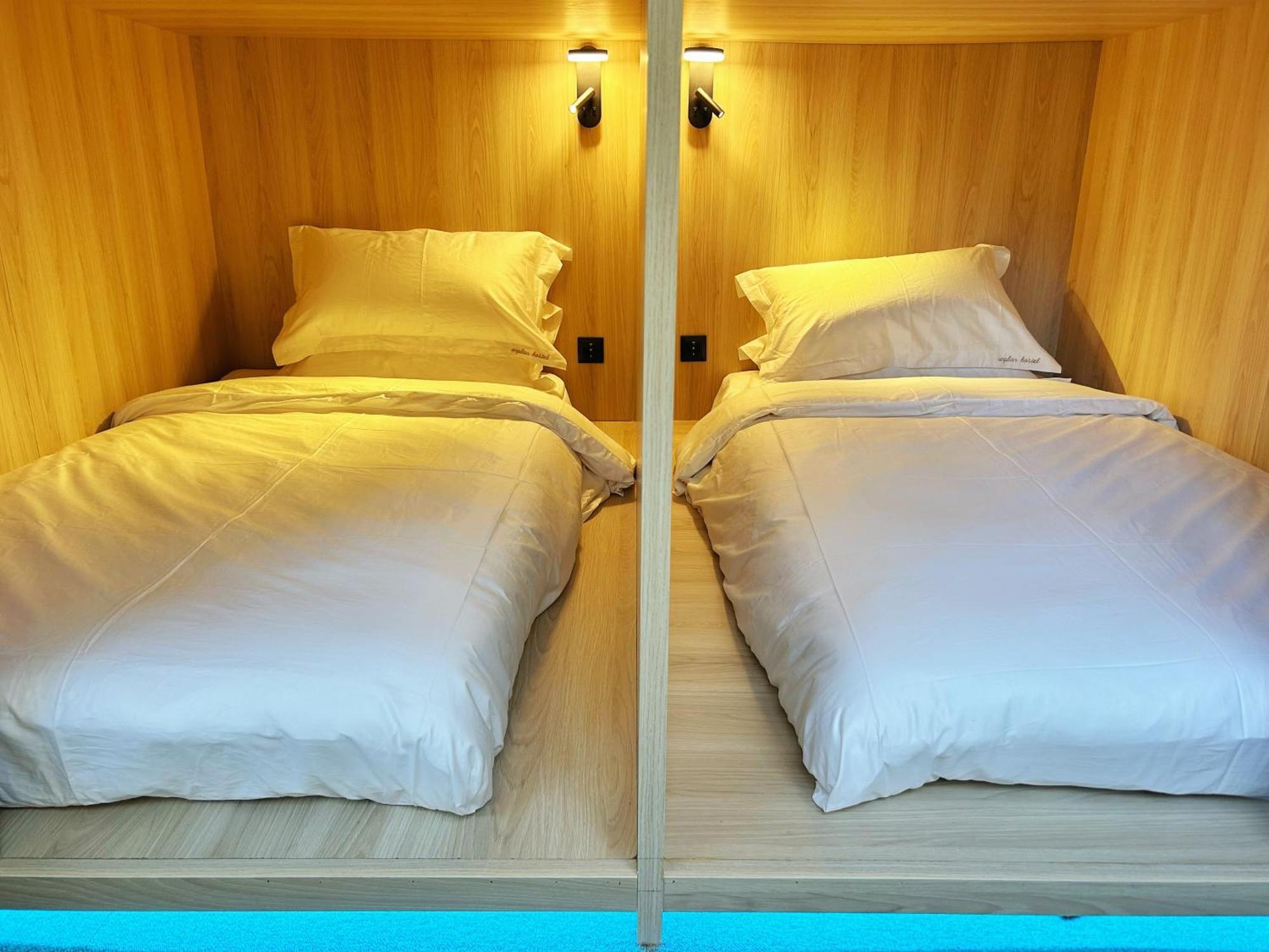 Unplan Hostel 马德里 外观 照片