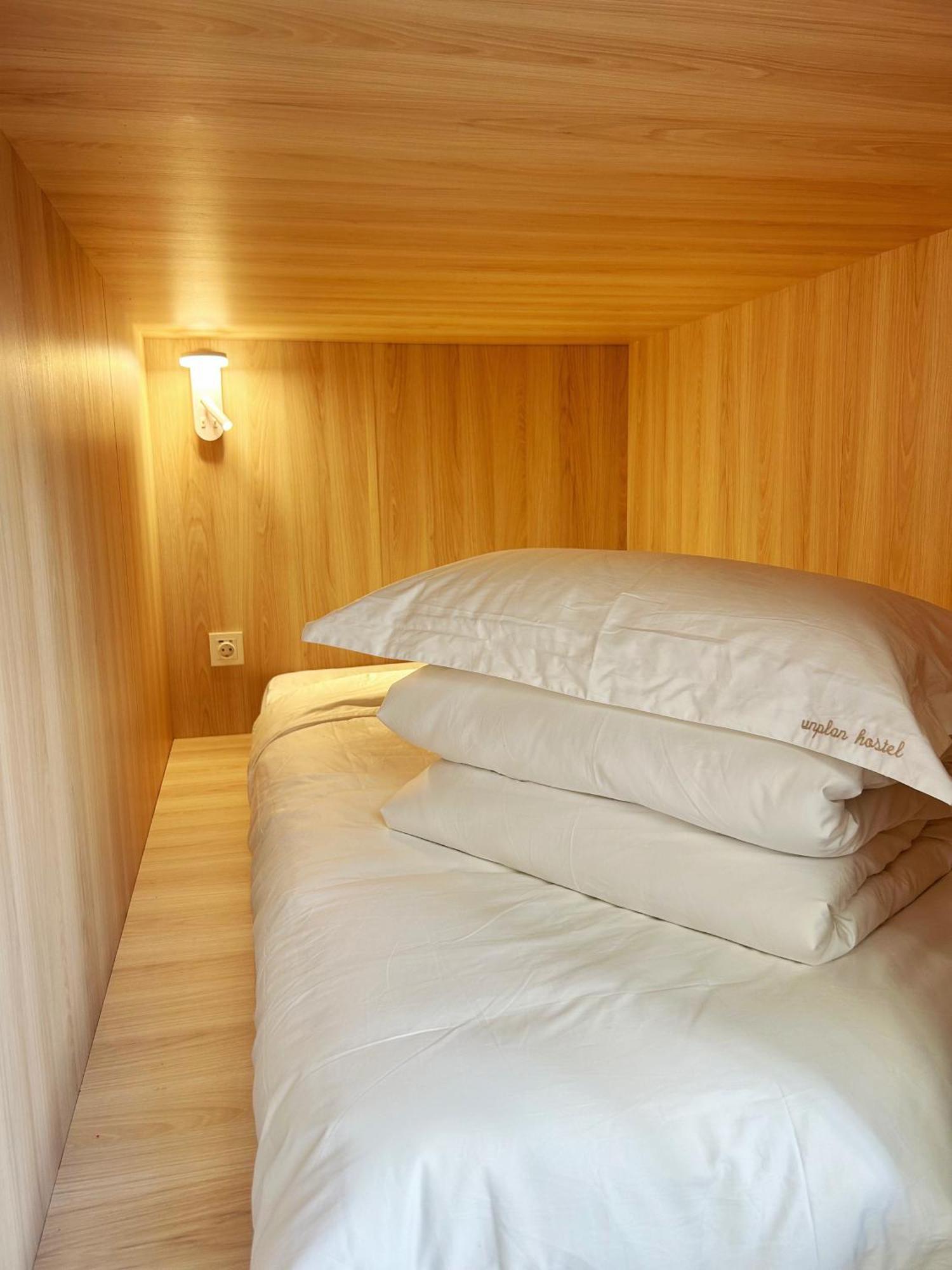 Unplan Hostel 马德里 外观 照片