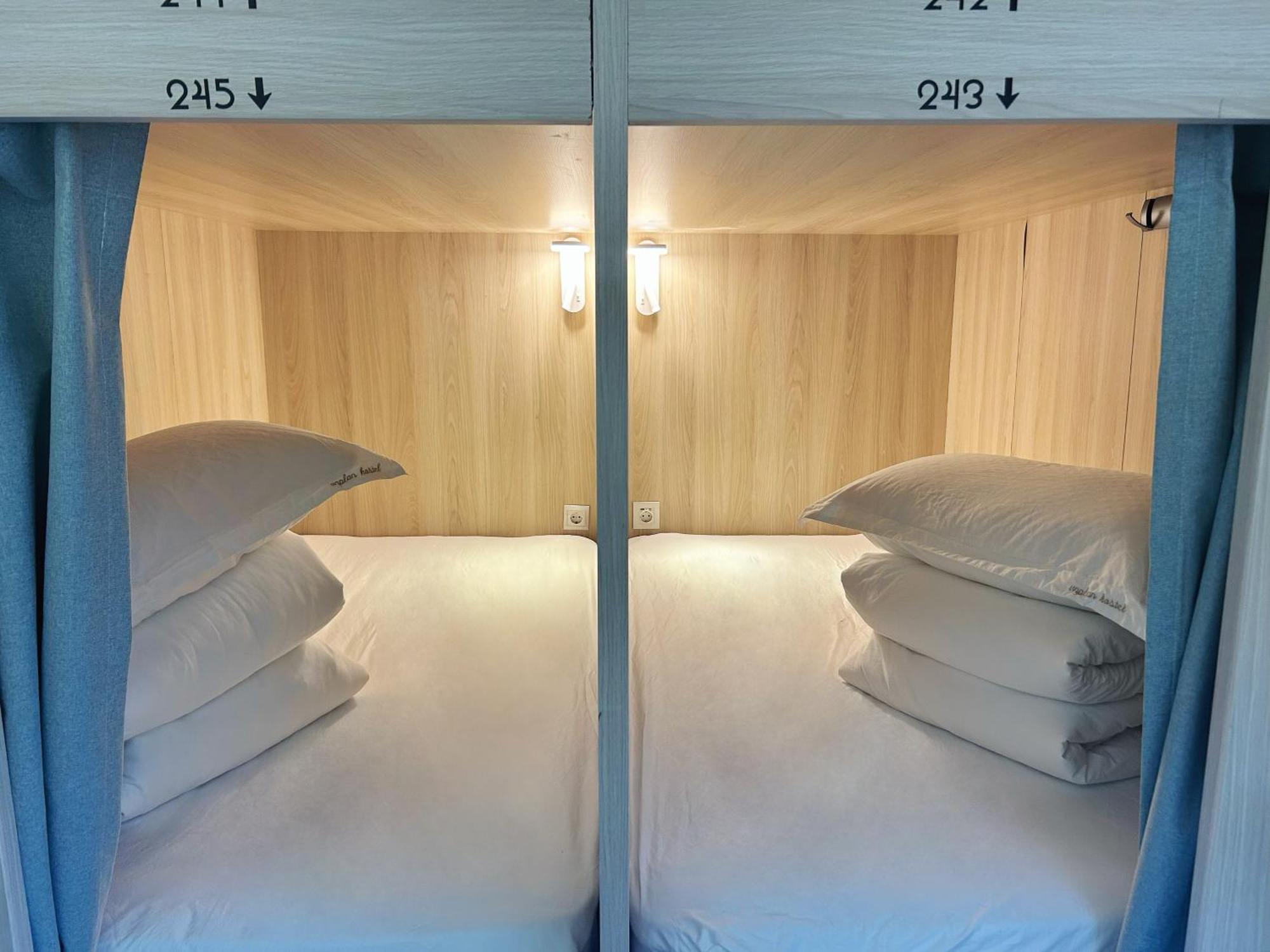 Unplan Hostel 马德里 外观 照片