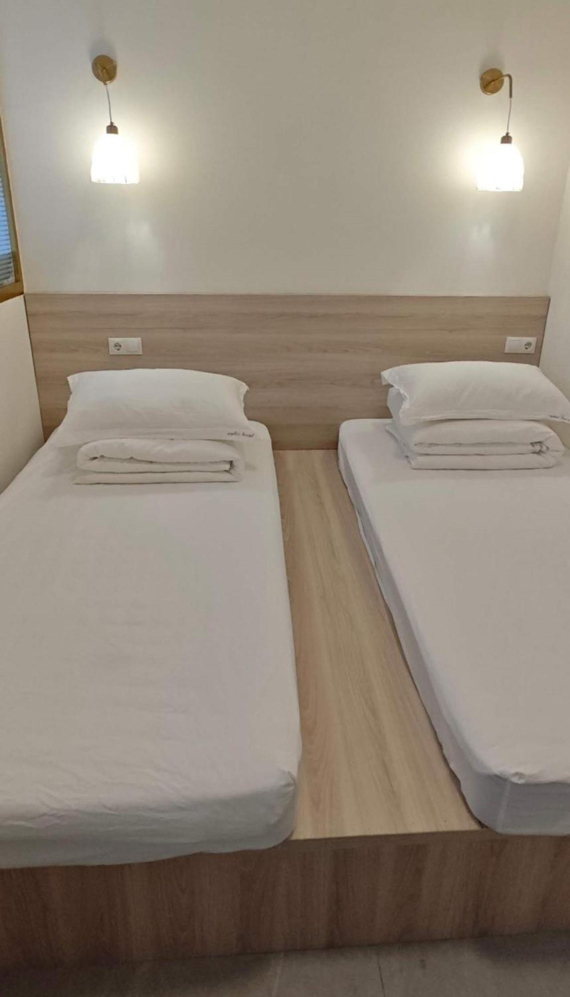 Unplan Hostel 马德里 外观 照片